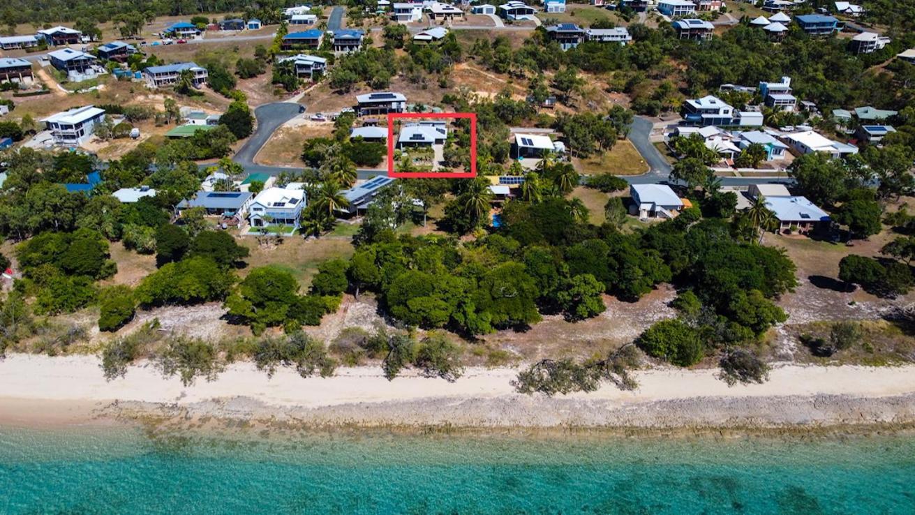 Holiday home Tranquillity By The Sea *