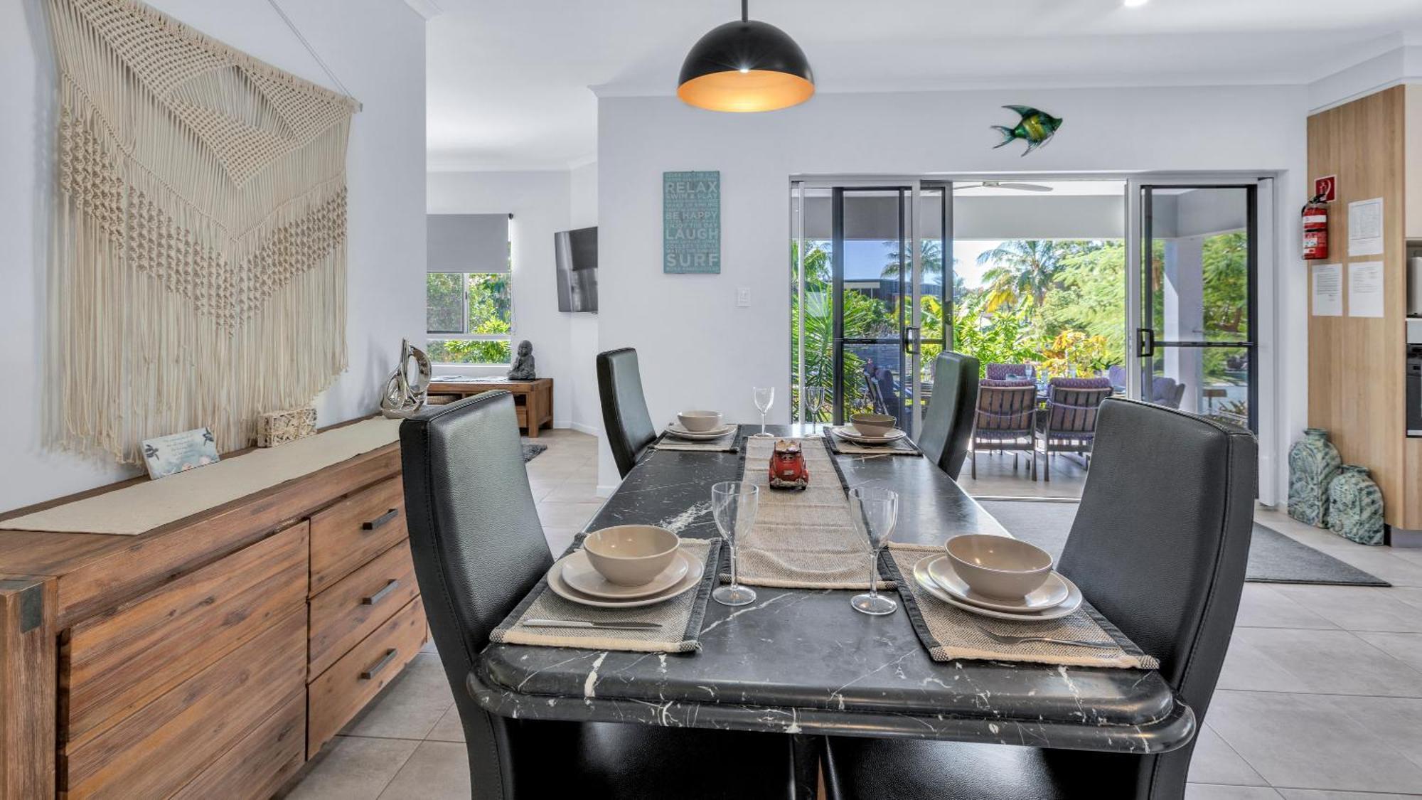 Tranquillity By The Sea Holiday home Hideaway Bay